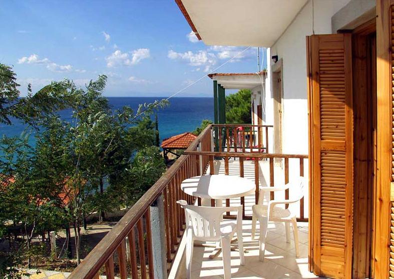 Studios Thanasis Limenária Rom bilde
